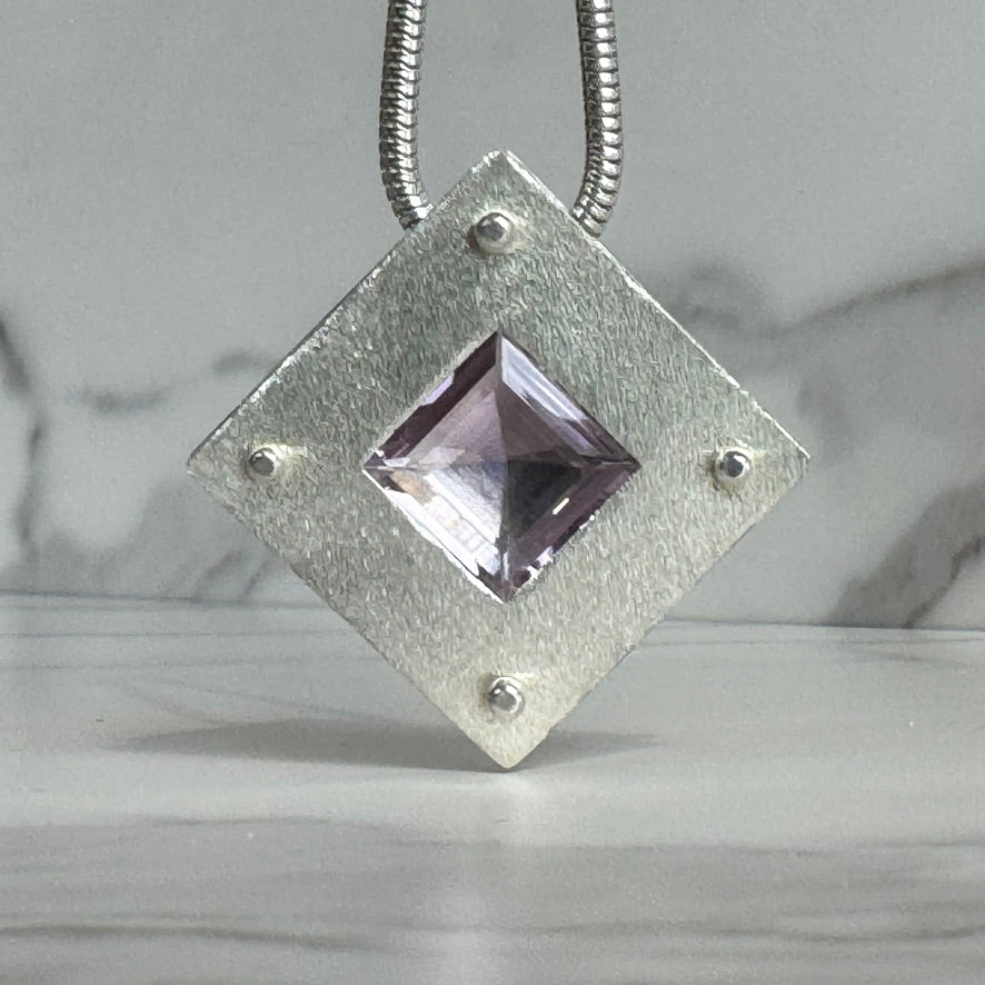 Cape Amethyst Strata Pendant