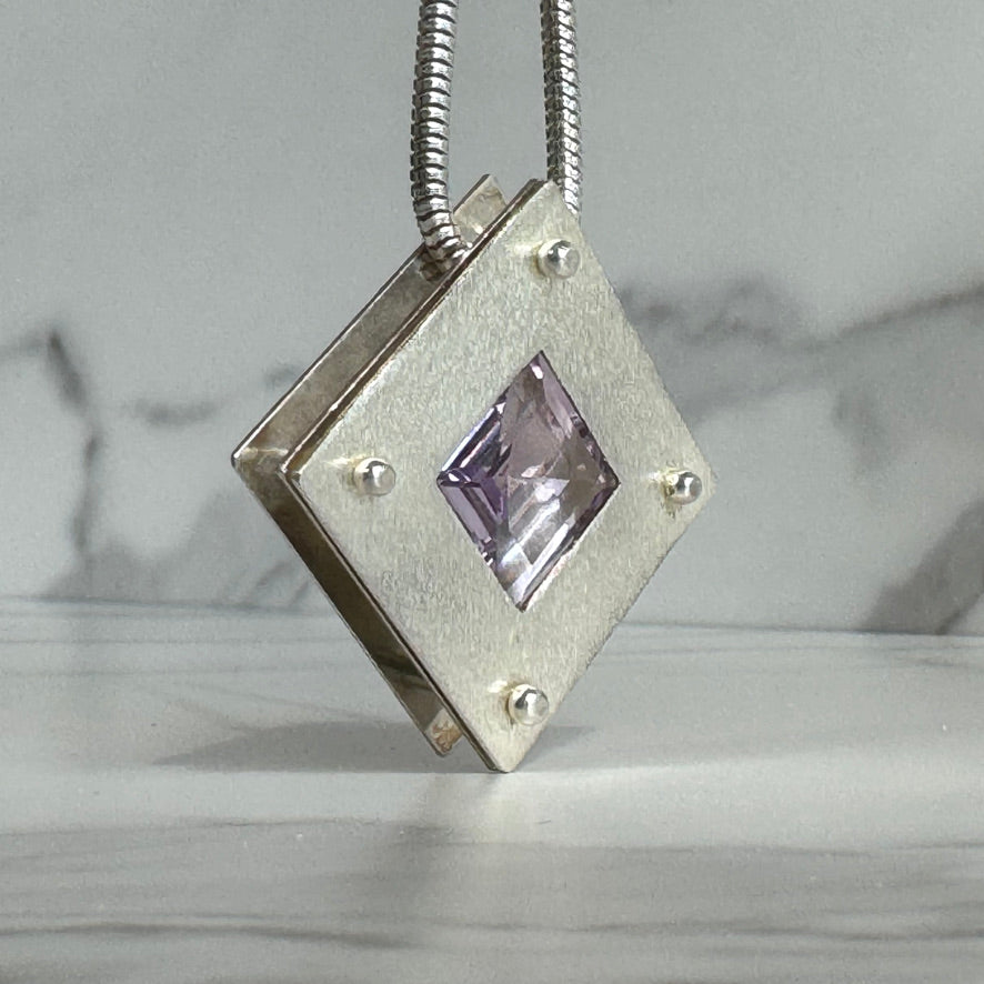 Cape Amethyst Strata Pendant