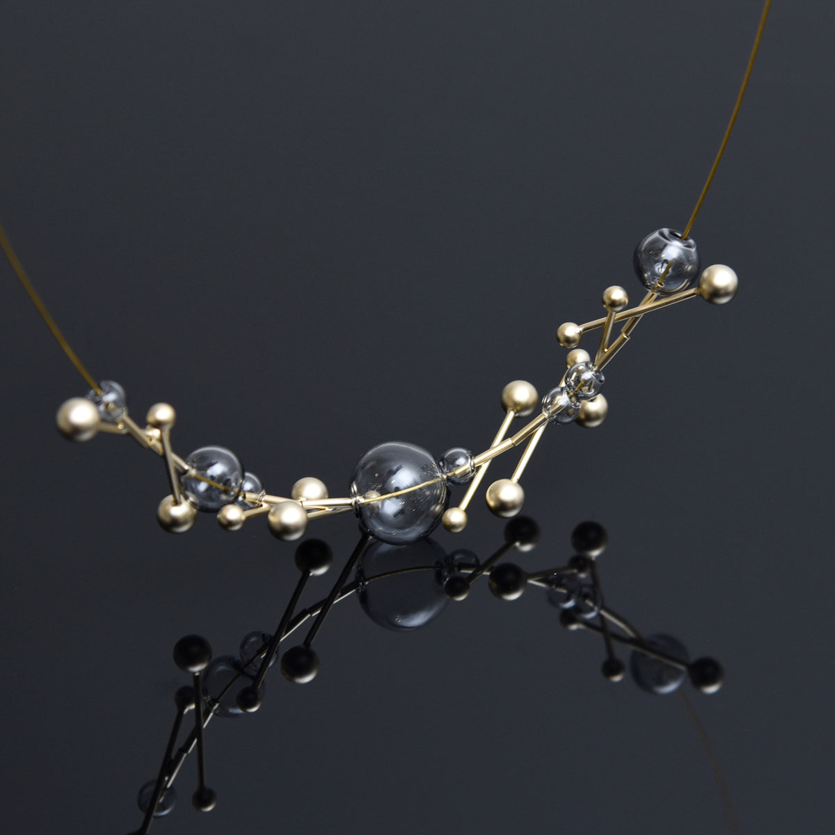 Vevé Necklace