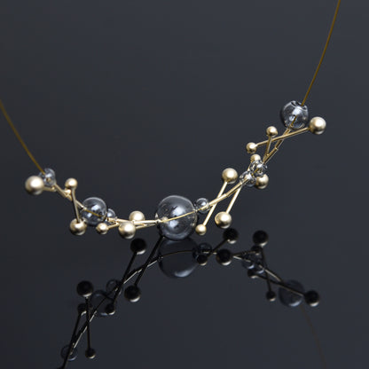 Vevé Necklace