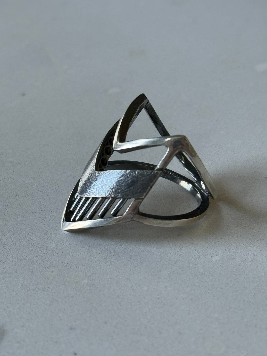 Chevron Respo Ring