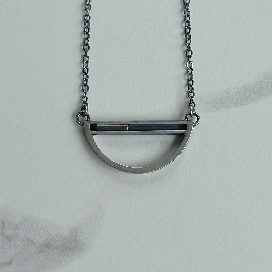 Semicircle Solo Slide Necklace