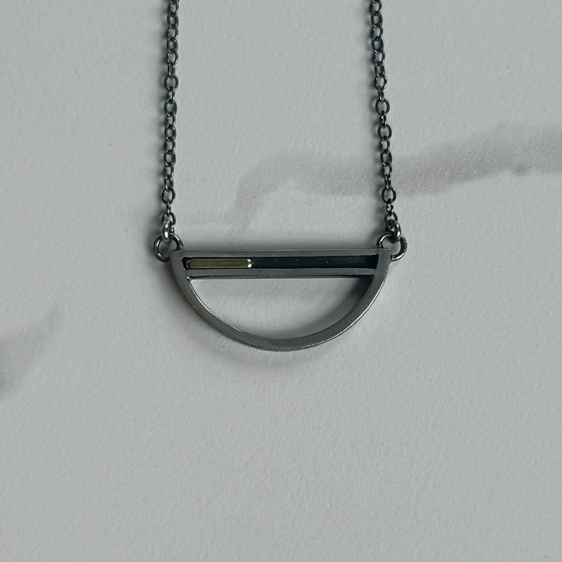 Semicircle Solo Slide Necklace With Gold