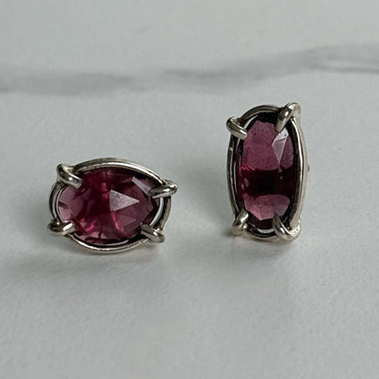 Rhodolite Garnet Studs