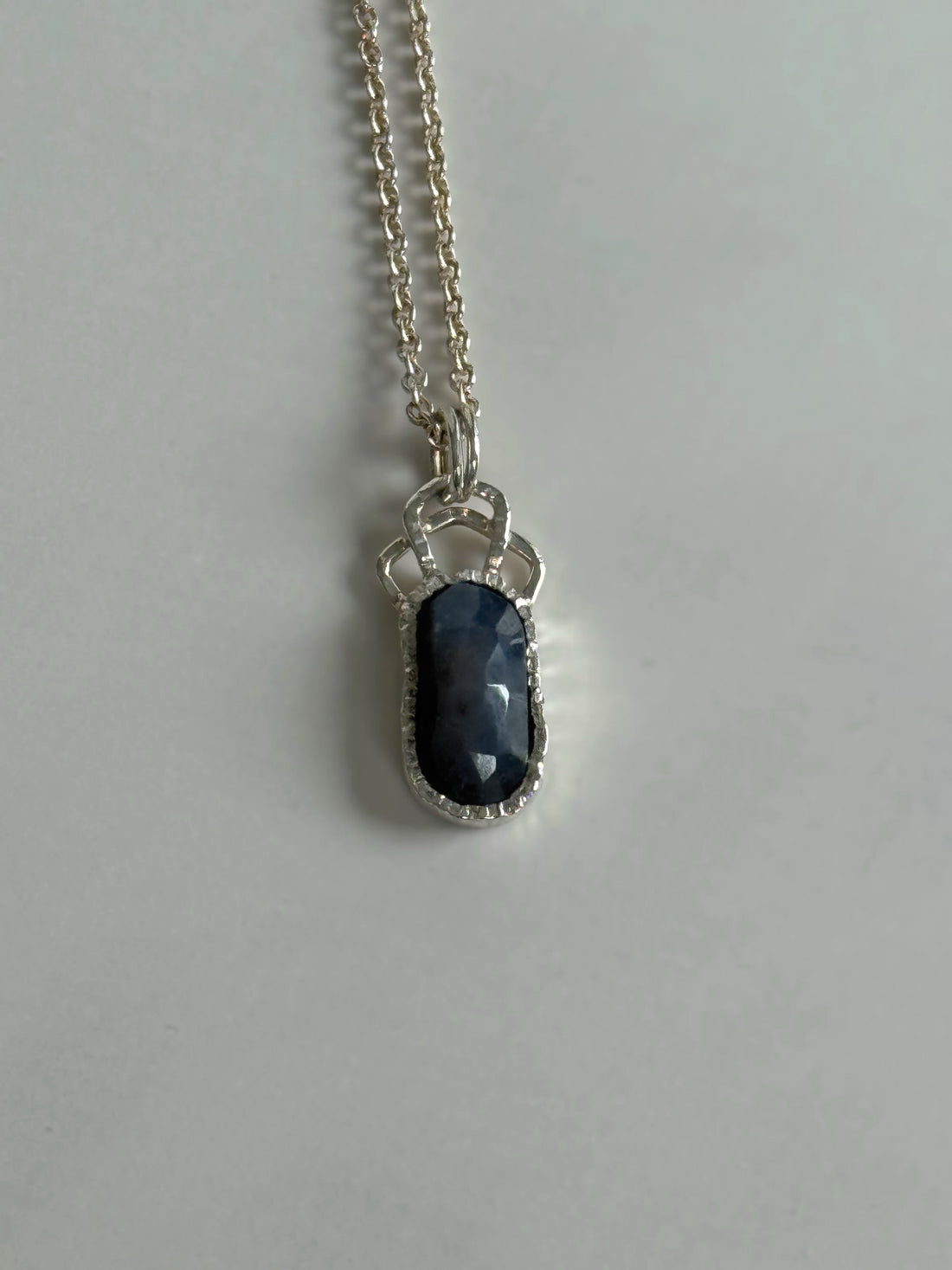 Art Deco Blue Sapphire Necklace