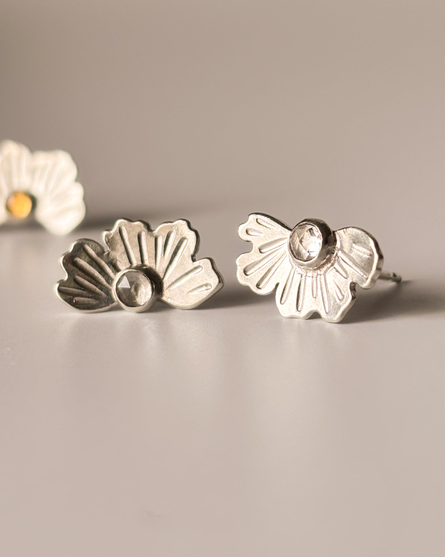 Small Coreopsis Fan Earrings with White Topaz