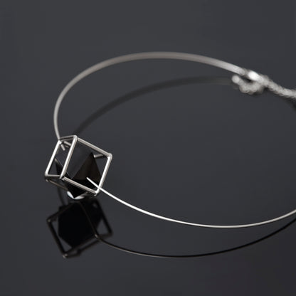 Ray Neck Cuff
