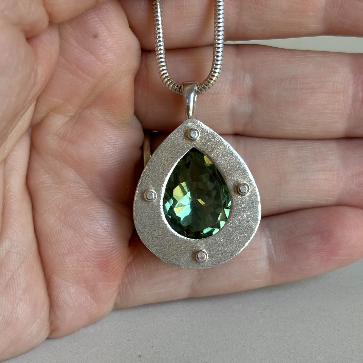 Prasiolite Strata Pendant