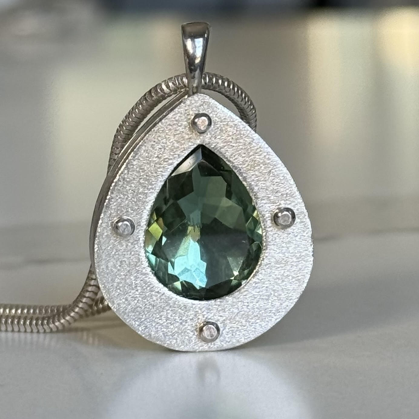 Prasiolite Strata Pendant